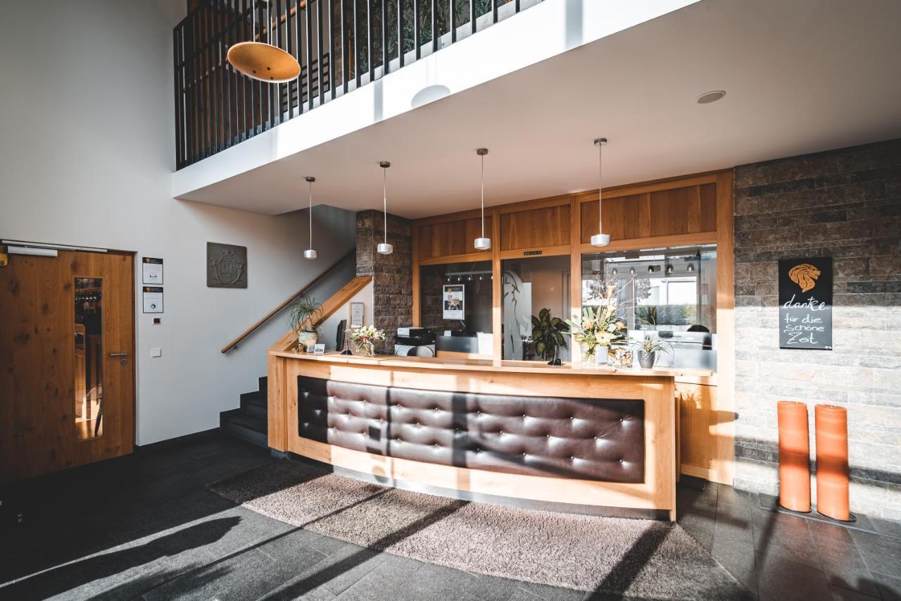 Hotel & Gasthof Loewen Ulm Extérieur photo