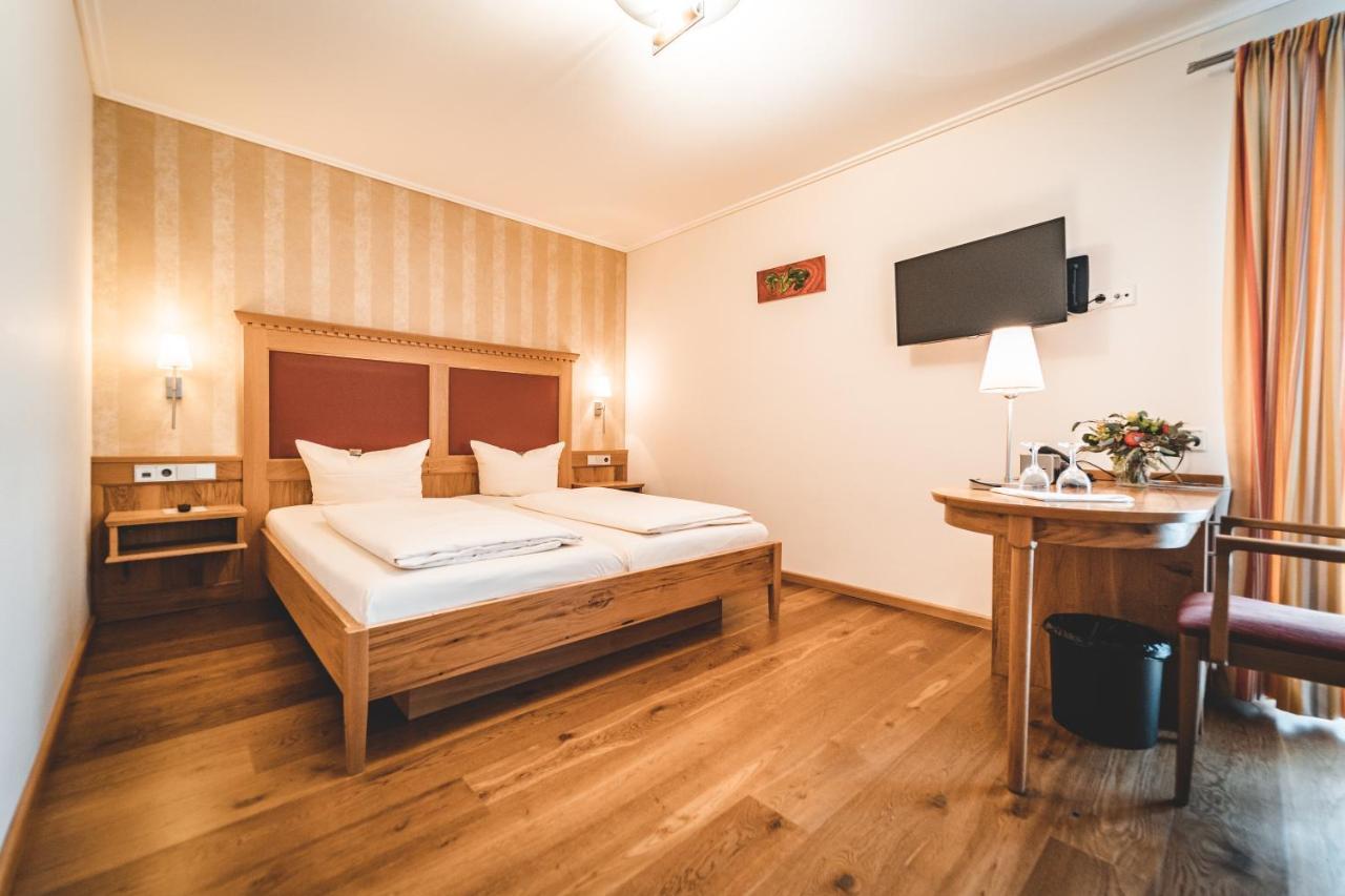 Hotel & Gasthof Loewen Ulm Extérieur photo