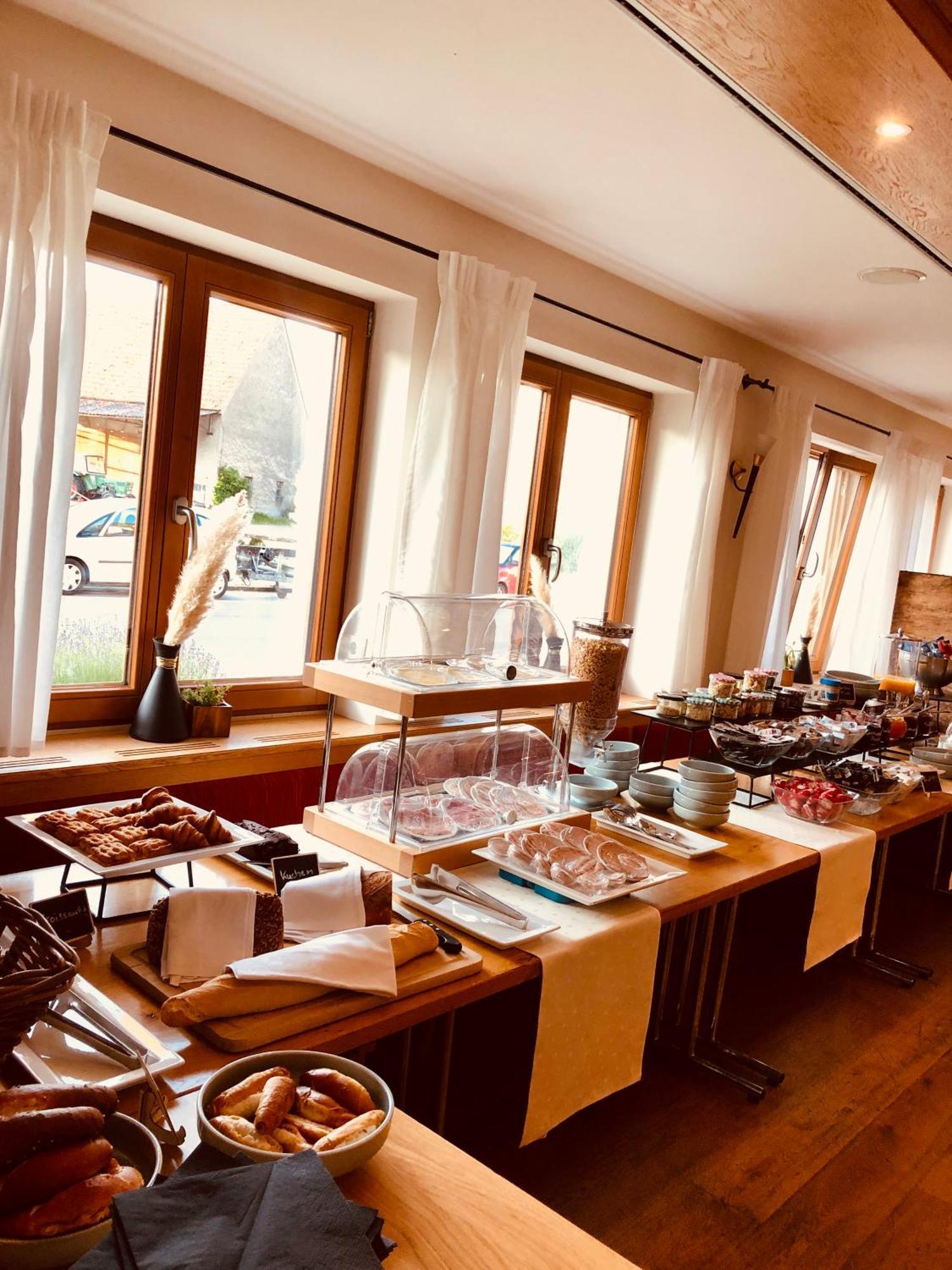 Hotel & Gasthof Loewen Ulm Extérieur photo